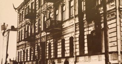 La Bibliothèque de l’Académie des sciences de la Biélorussie en 1929-1941 : nouvelle étape de croissance et premières victimes